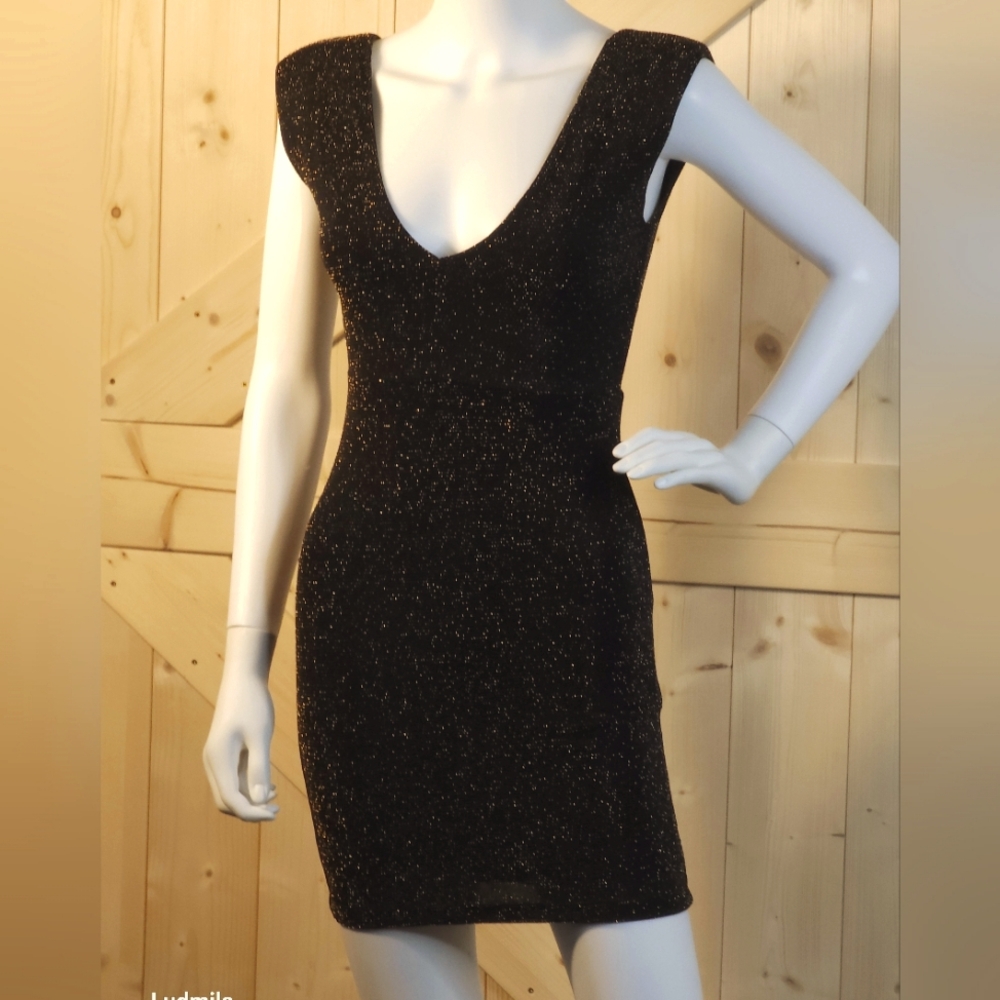 FOREVER 21 size S women's black with gold shimmer bodycon style mini dress